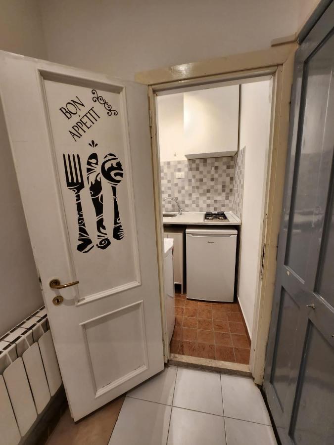 Monolocale Suite Con Terrazzino Rom Exterior foto