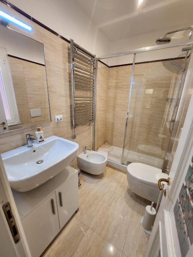 Monolocale Suite Con Terrazzino Rom Exterior foto